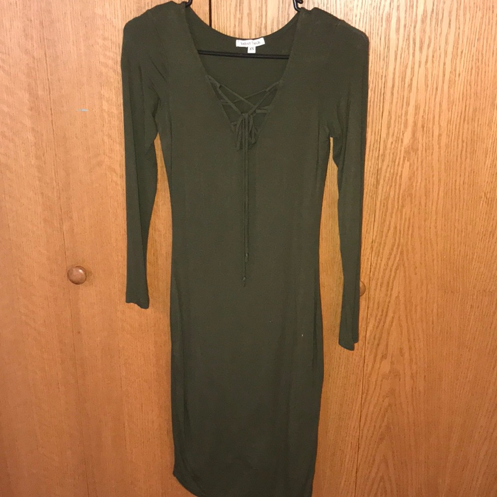 Velvet Torch midi dress